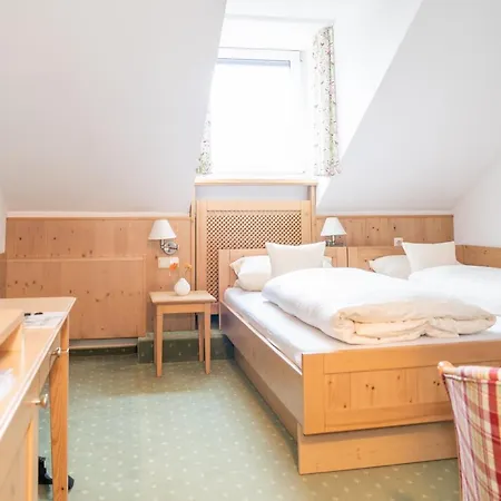 Hotel Garni Christl Bad Griesbach (Bavaria)